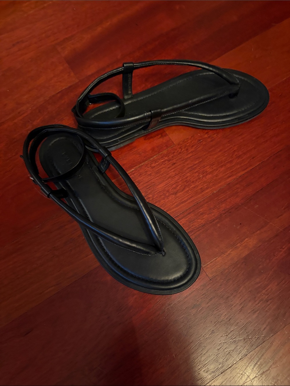 Everlane Black Minimal Leather Sandals